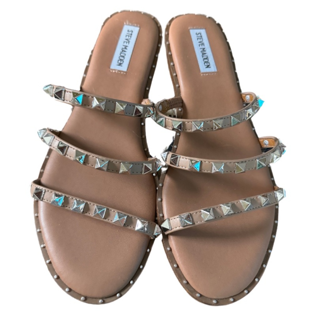 NWOT Steve Madden Lodell Sandals, Size 9